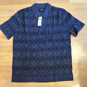 Abercrombie & Fitch short sleeve polo sweater — size medium — NWT